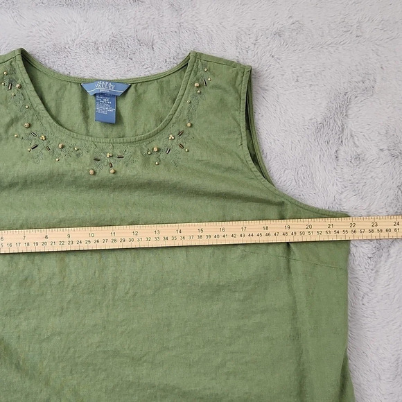 NAPA VALLEY petite green tank top - Picture 5 of 10